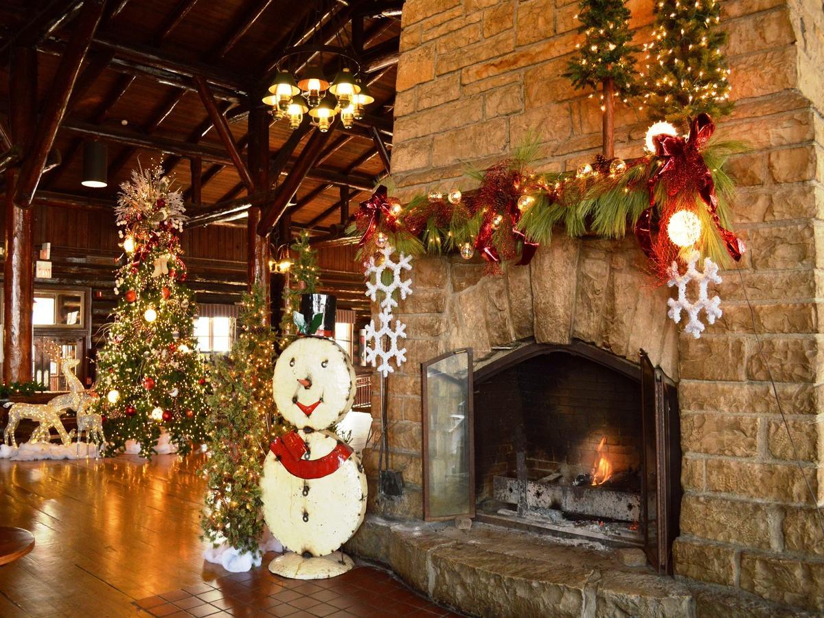 Starved Rock Lodge & Conference Center Utica ภายนอก รูปภาพ