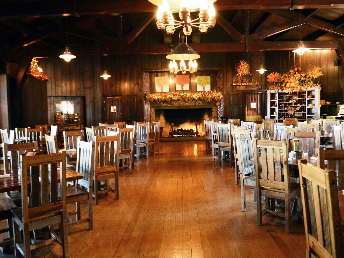 Starved Rock Lodge & Conference Center Utica ภายนอก รูปภาพ
